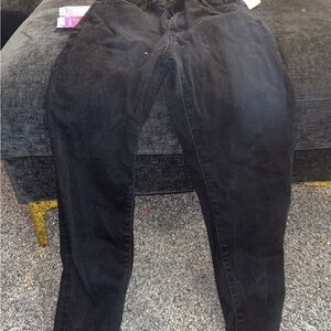 Rue21 Women's Skinny Jeans in Black